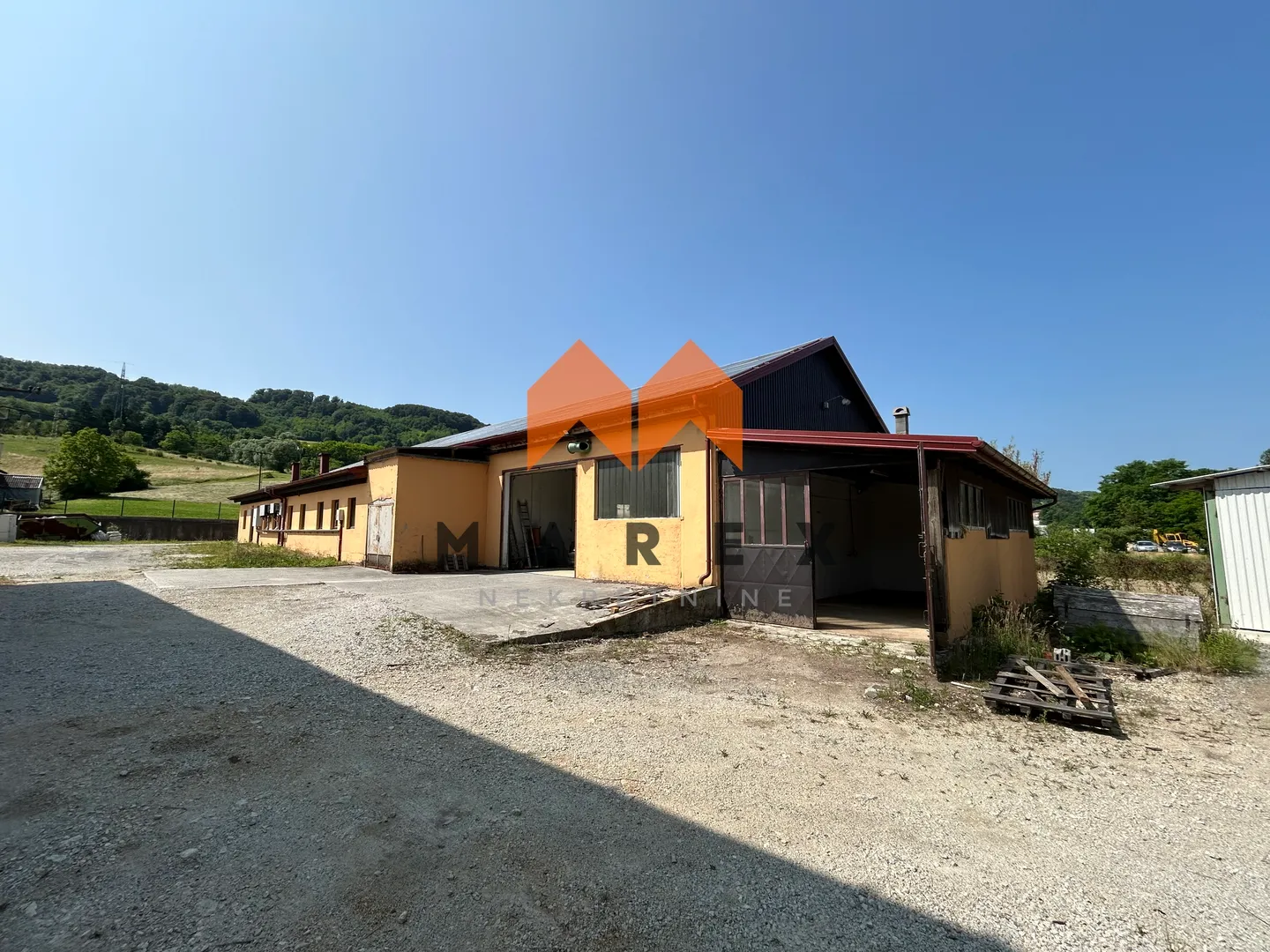 proizvodno skladišna hala 440m2-lupinjak - slika 21