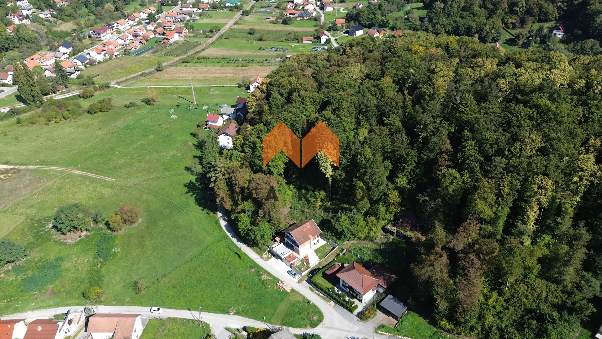 stubičke toplice – objekat sa 9958 m2 zemljišta - slika 2