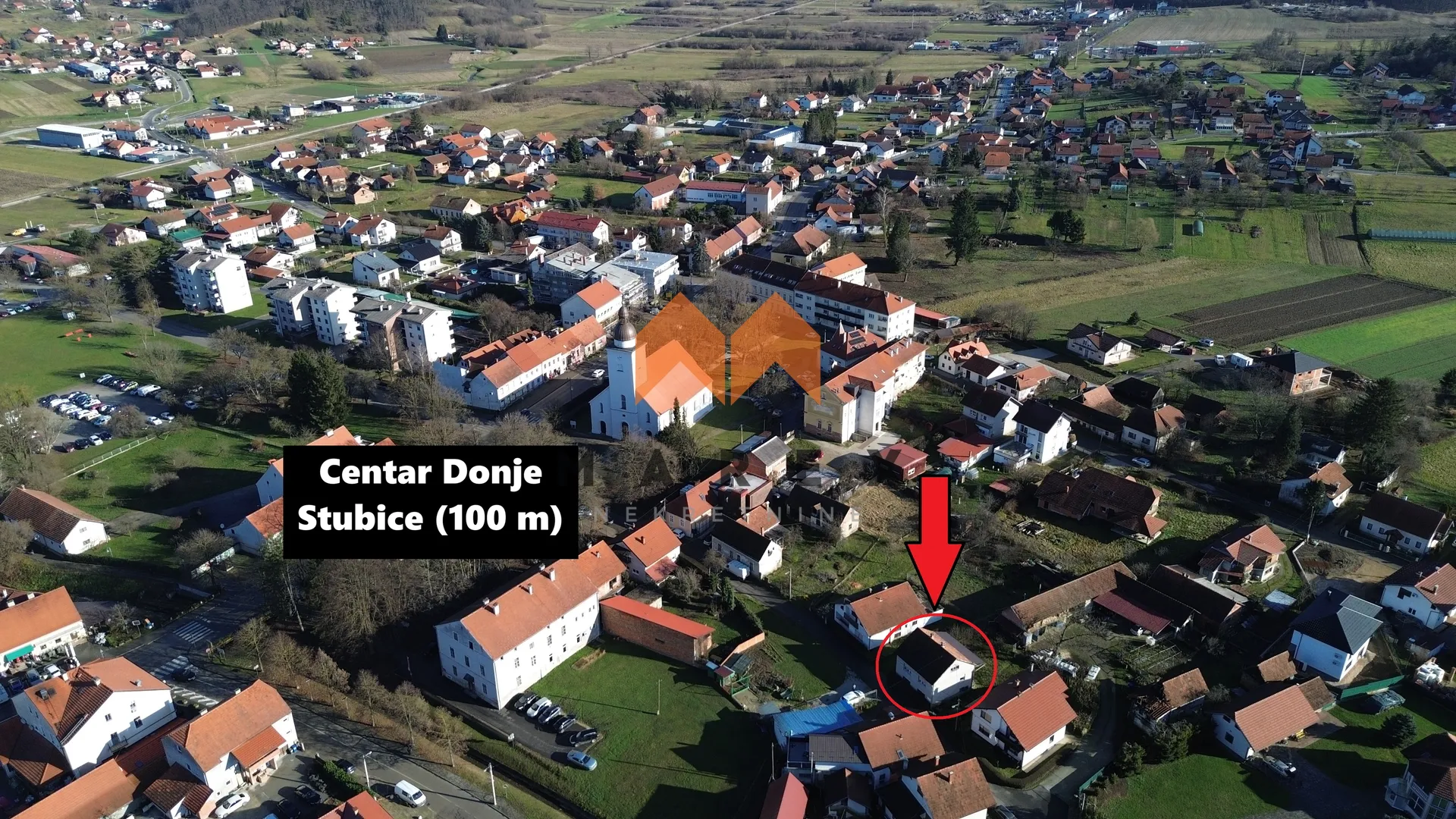 kuća u srcu stubice na top lokaciji - slika 10