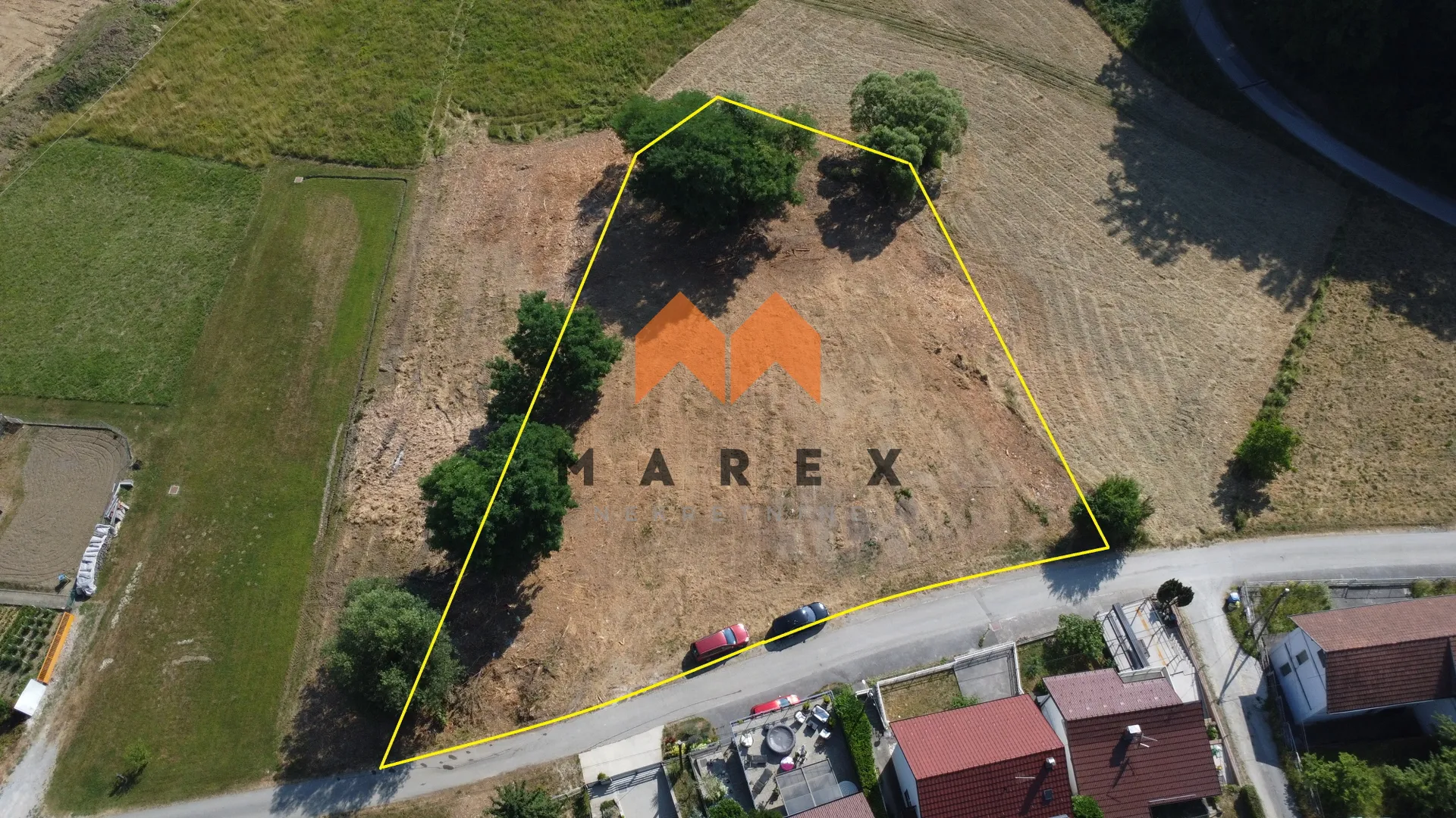 GRAĐEVINSKO ZEMLJIŠTE 2520M2-Stubičke Toplice