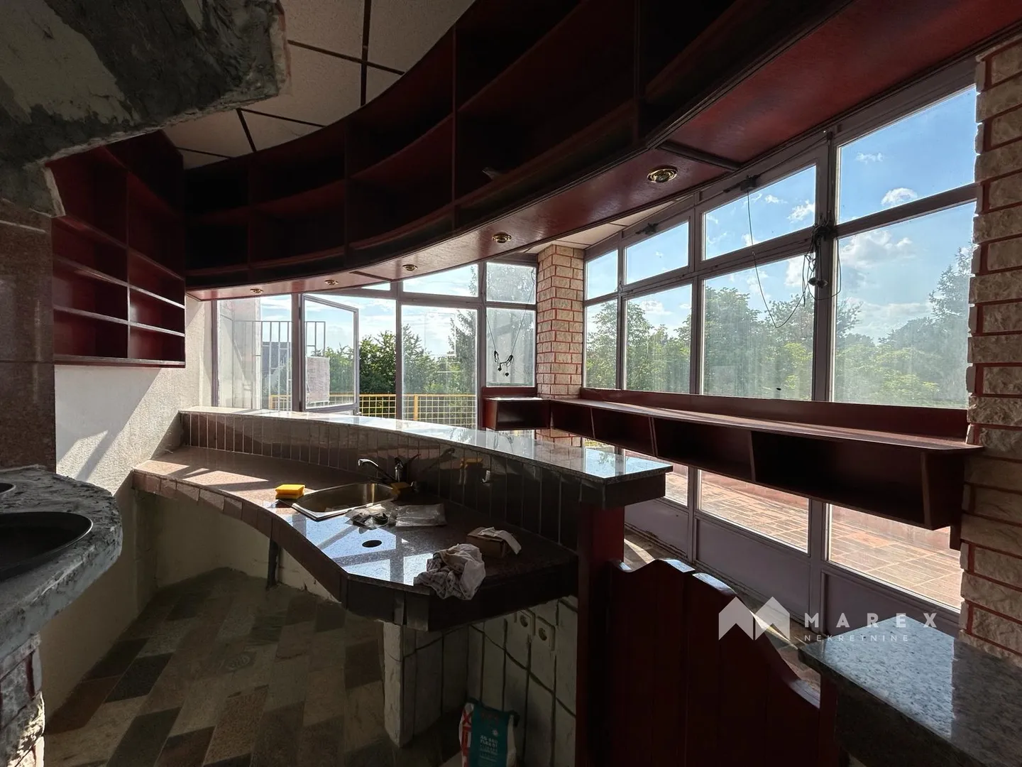 poslovni prostor u centru oroslavja s velikom terasom – 54,70 m² - slika 2