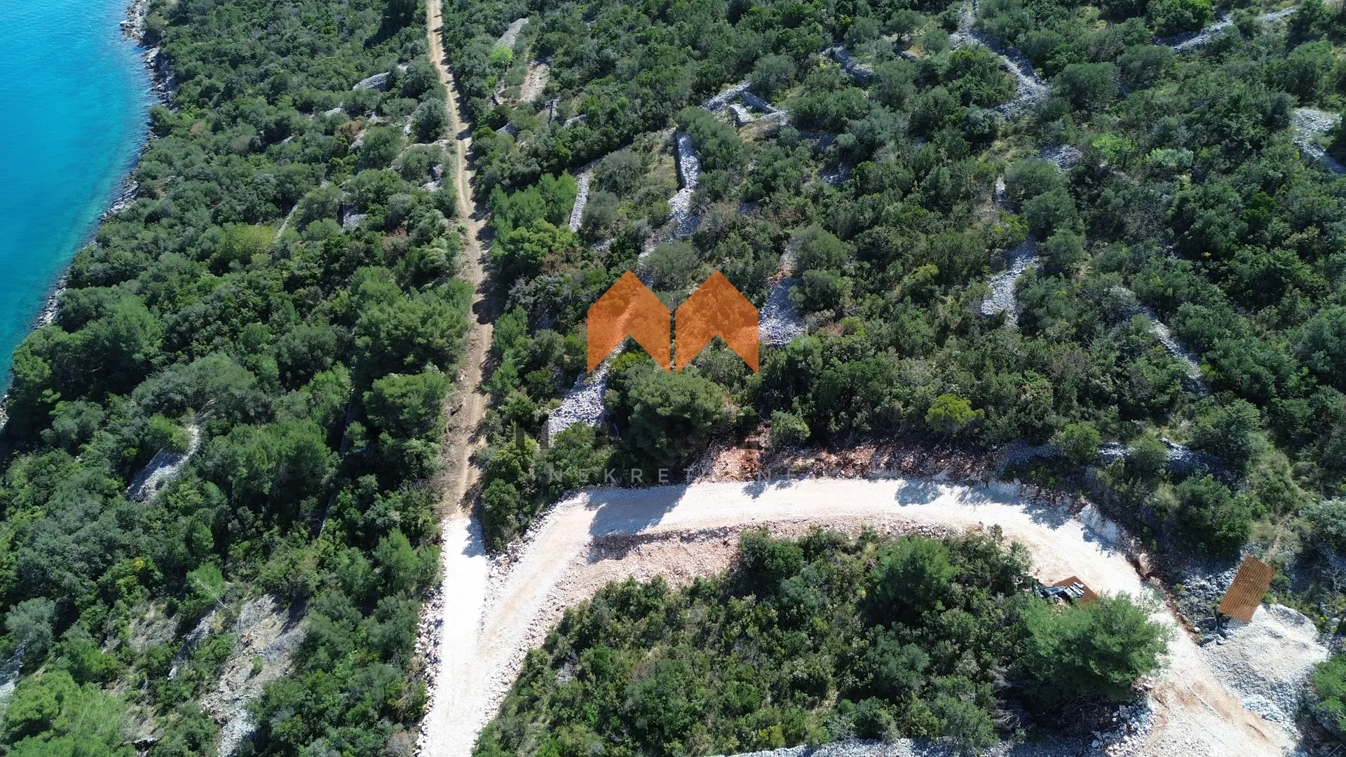 atraktivno građevinsko zemljište 90 m od mora - slika 5