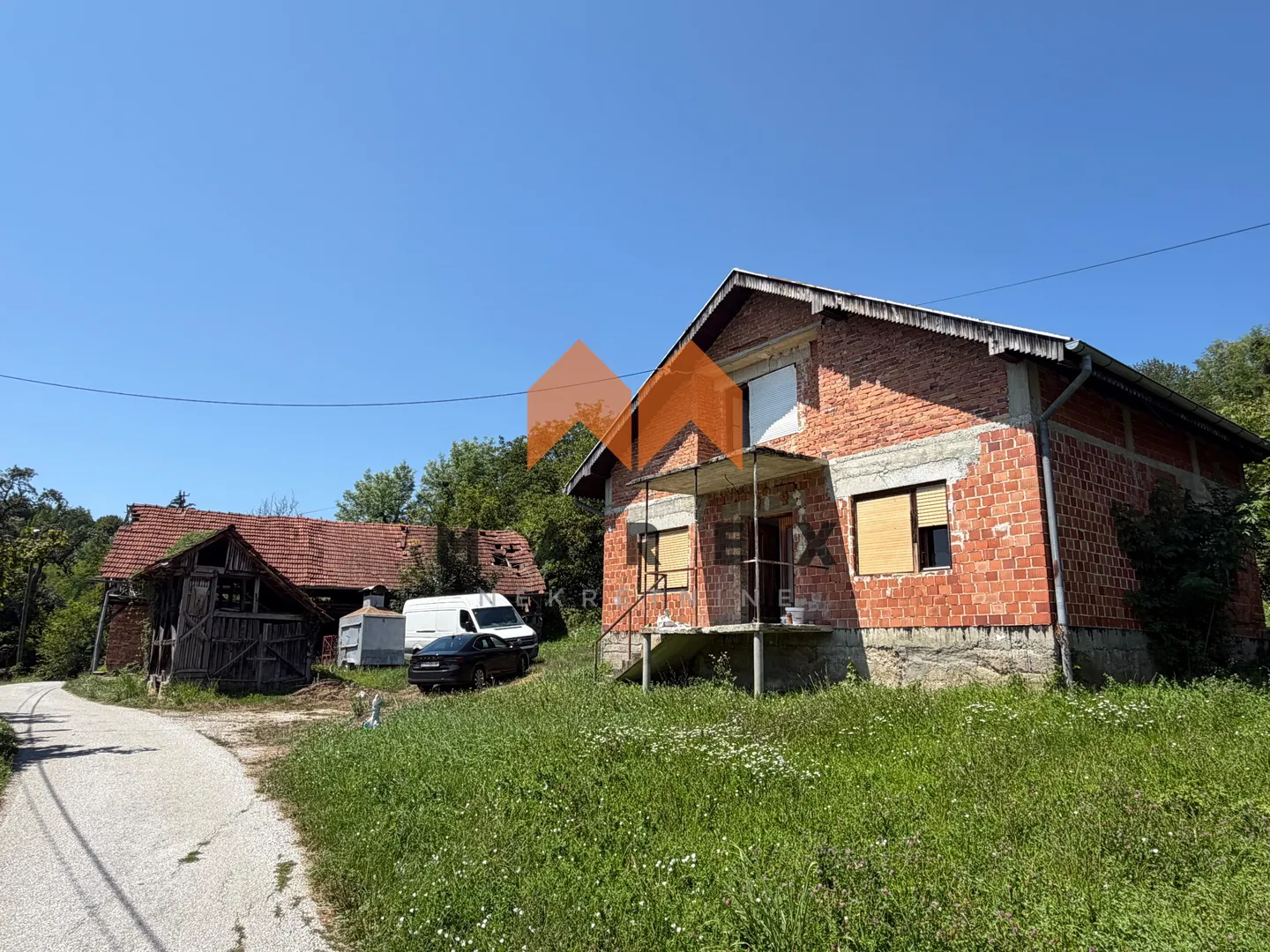 samostojeća kuća s prostranom okućnicom i lijepim pogledom – sekirišće, sveti križ začretje - slika 3