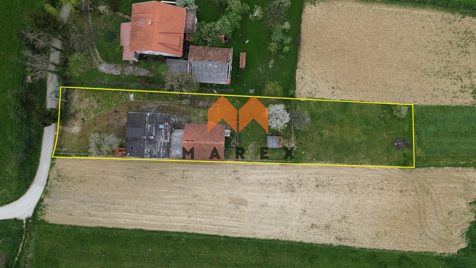 kuća prizemnica za adaptaciju-velika ves - slika 15