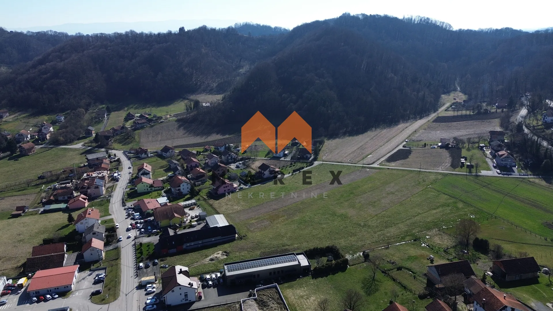 građevinsko zem. sa idejnim projektom-12200m2-blizina toplica - slika 8