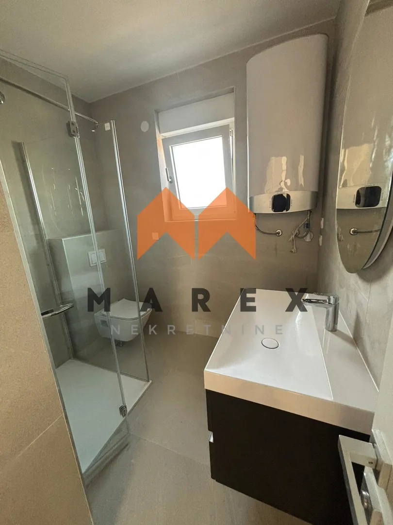 apartman privlaka, novogradnja, luksuzno - slika 17
