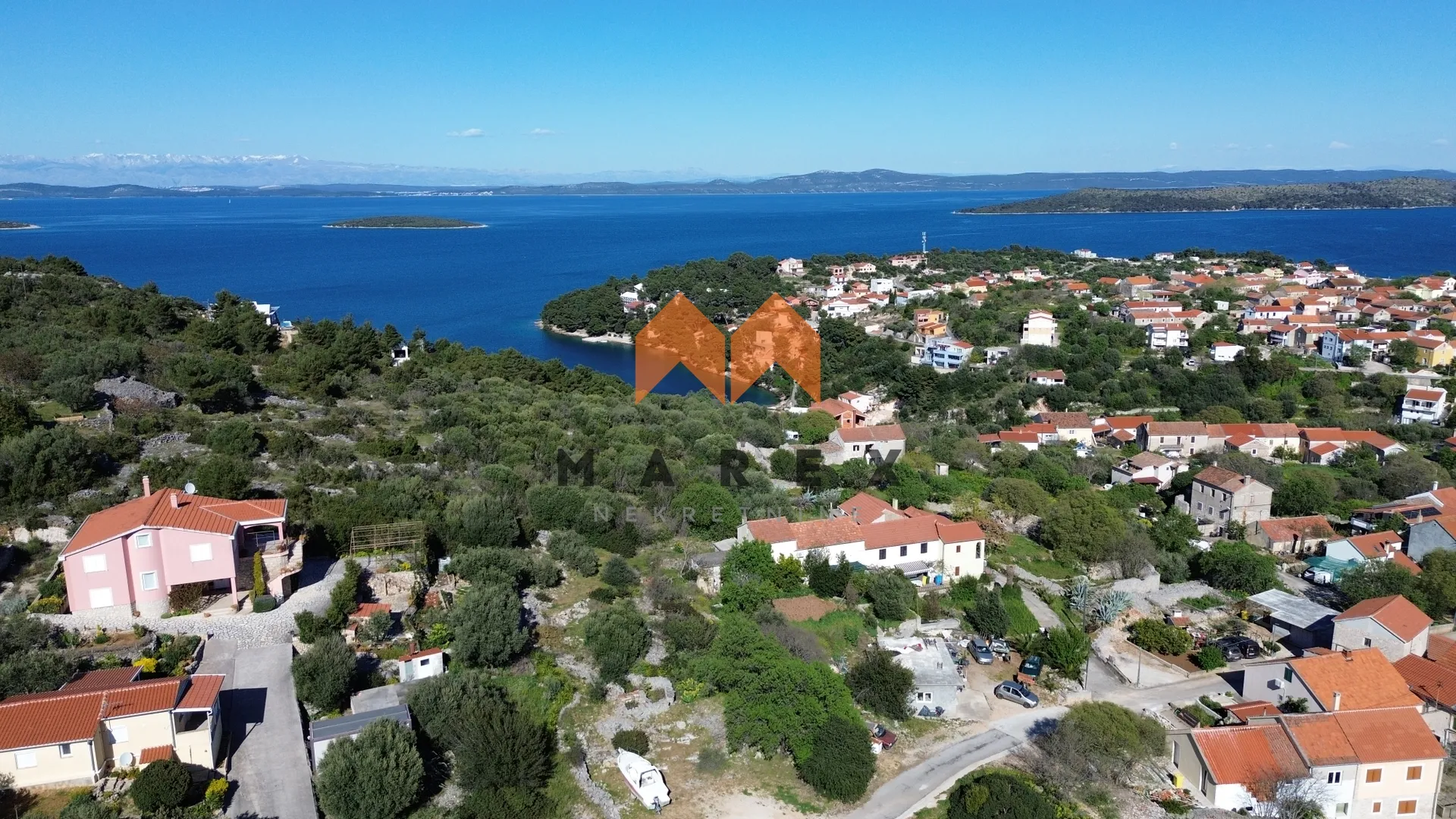 građevinsko zemljište sa panoramskim pogledom na kornate - slika 8