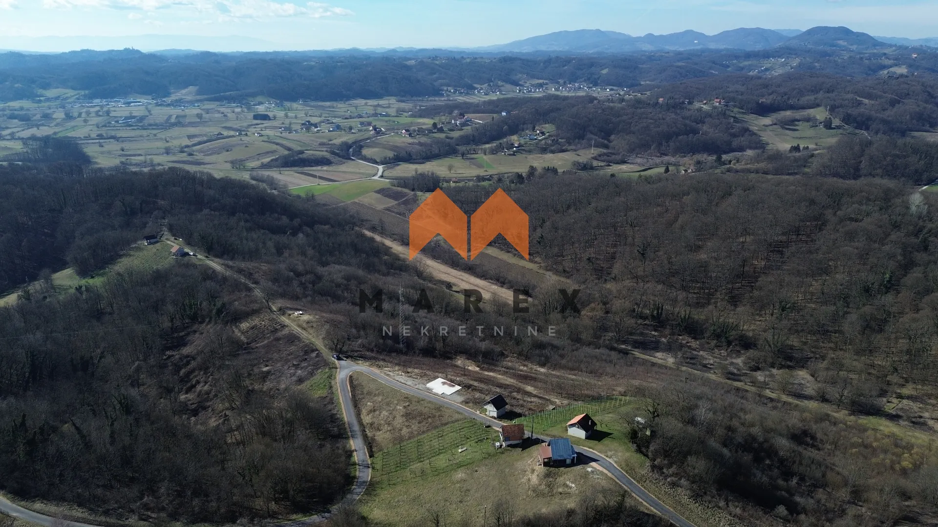 sniženo-građevinsko zemljište 8518 m2, s građ. dozvolom, jalšje - slika 4