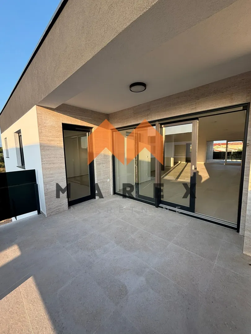 apartman privlaka, novogradnja, luksuzno - slika 7