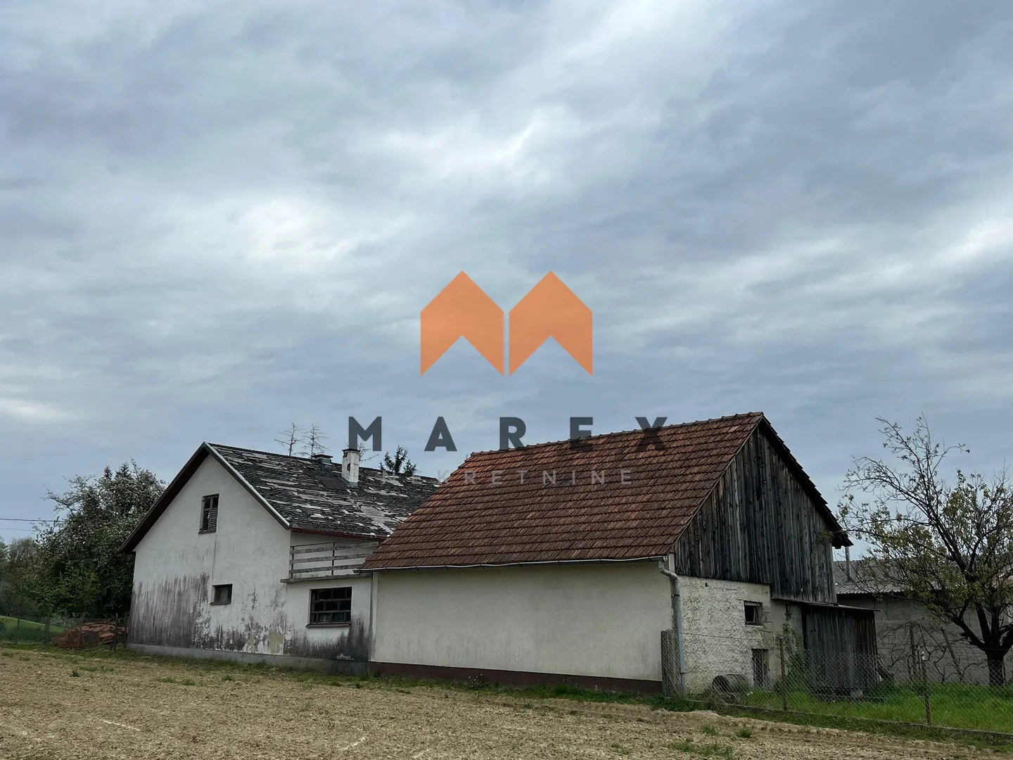 kuća prizemnica za adaptaciju-velika ves - slika 8