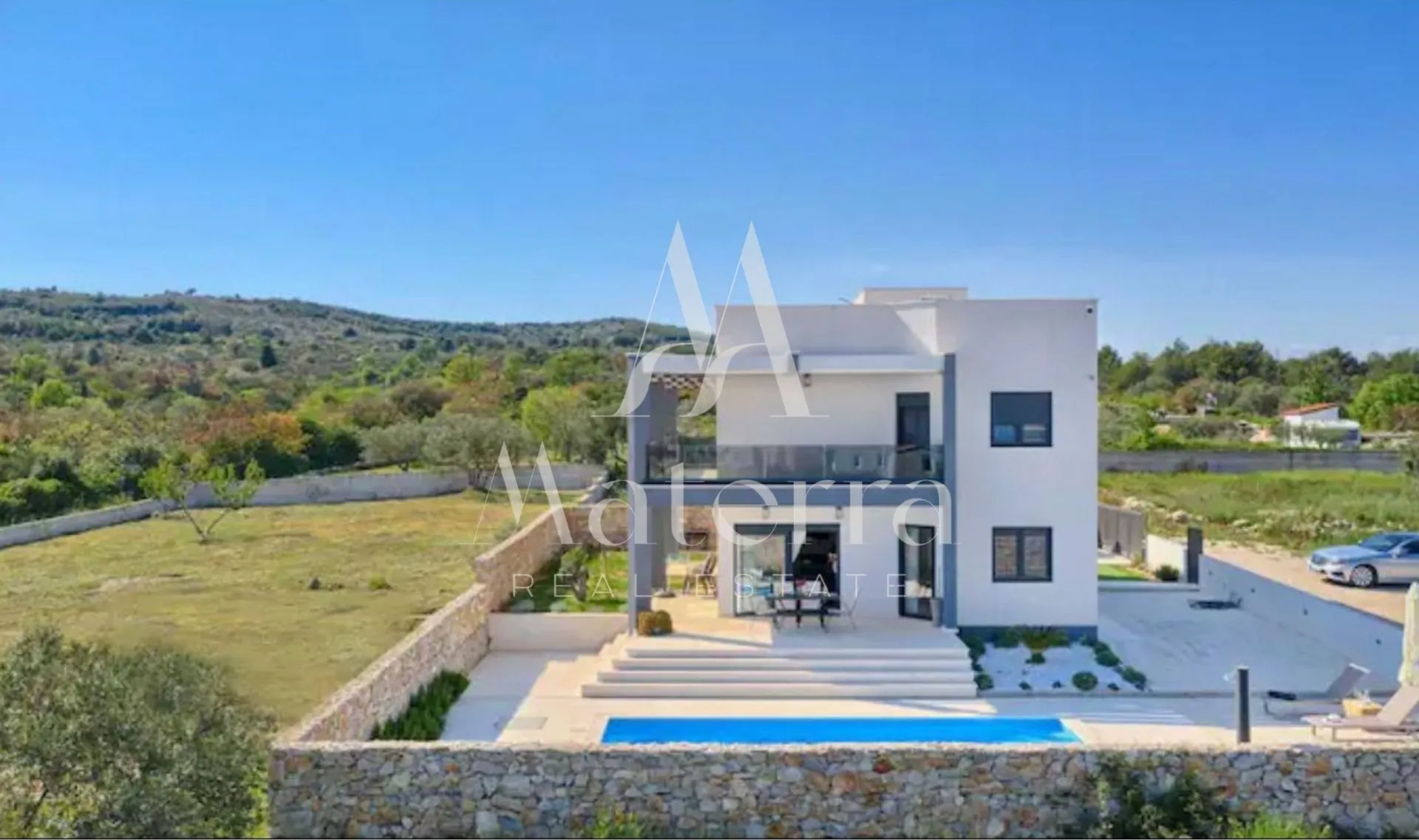 vodice - luksuzna vila sa bazenom, 4 spavaće sobe - slika 4