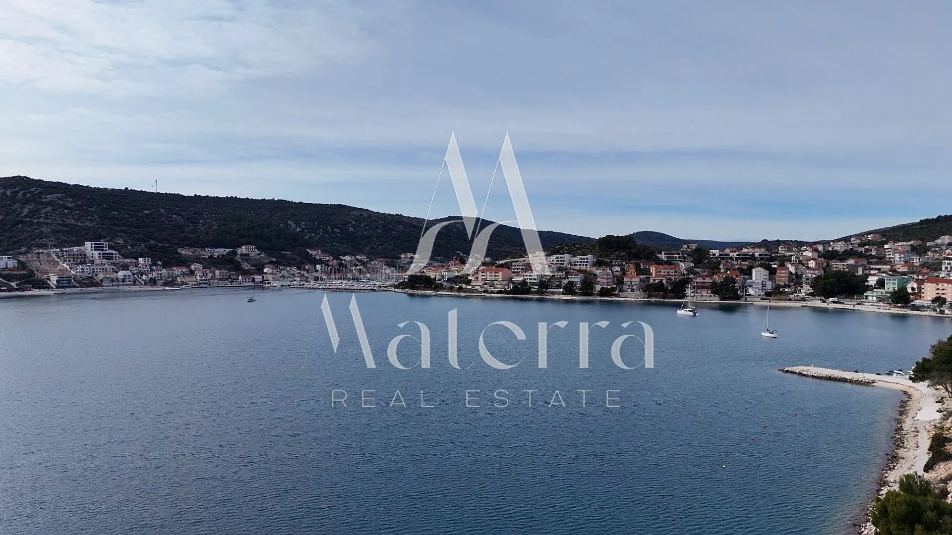 marina , poljoprivredno zemljište, 1 red do mora p = 2750 m2 - slika 7