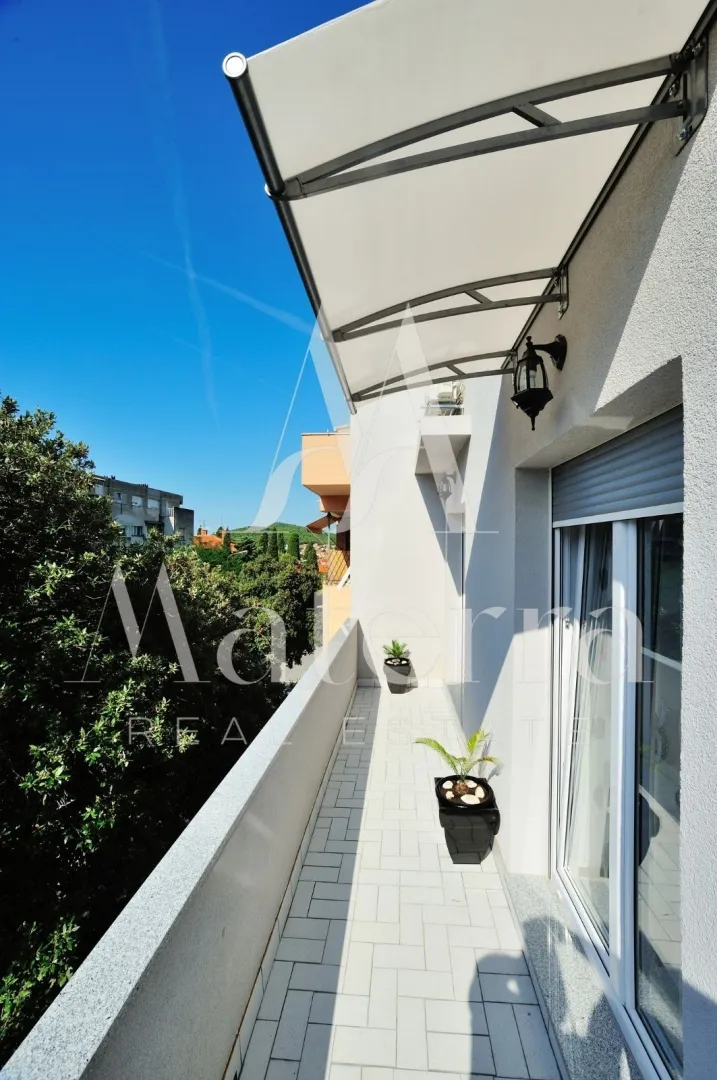 split/centar, penthouse sa krovnom terasom, dugoročno - slika 7