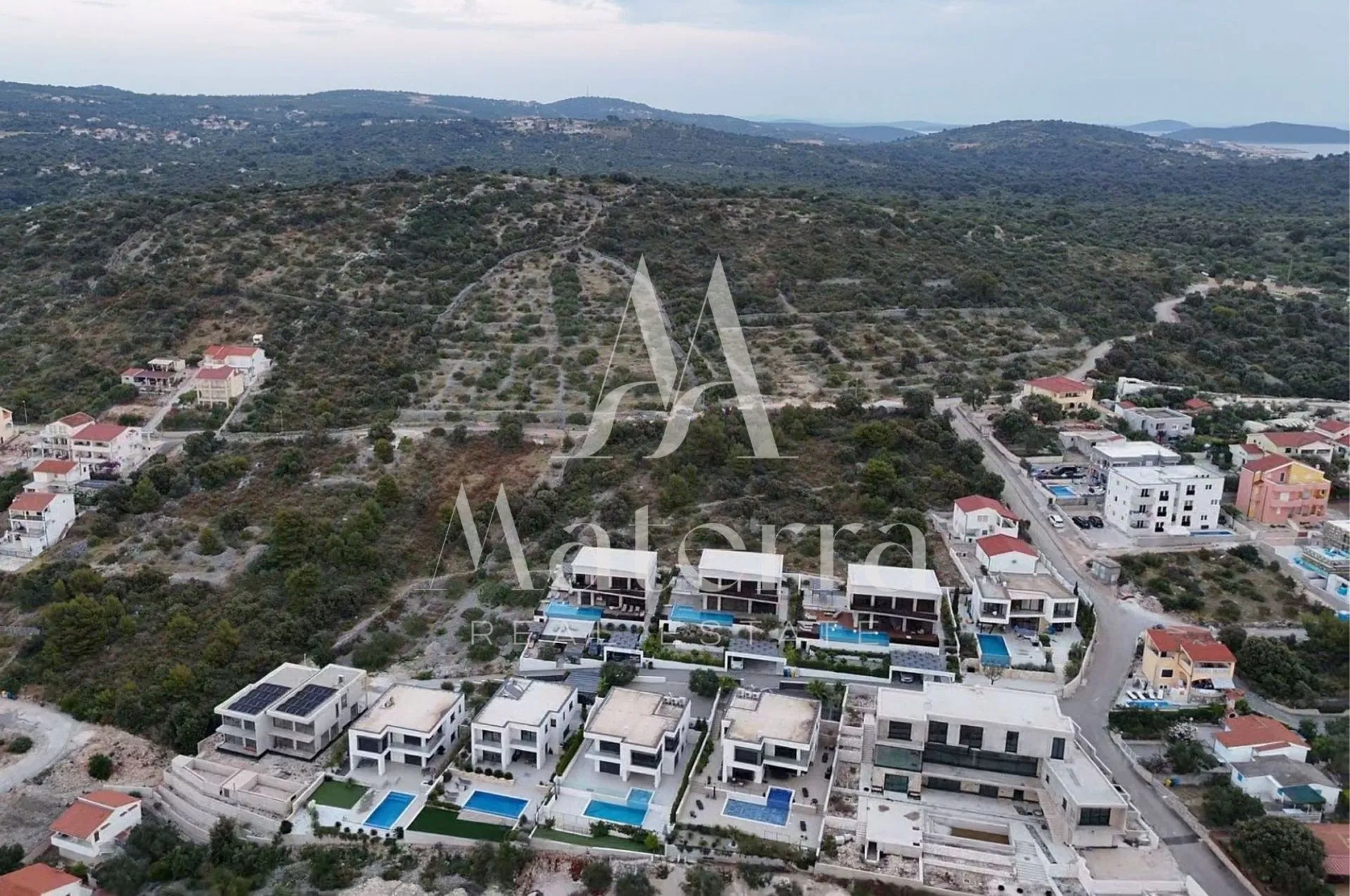 građevinsko zemljište sa pogledom na more, p=8262m2 - slika 3