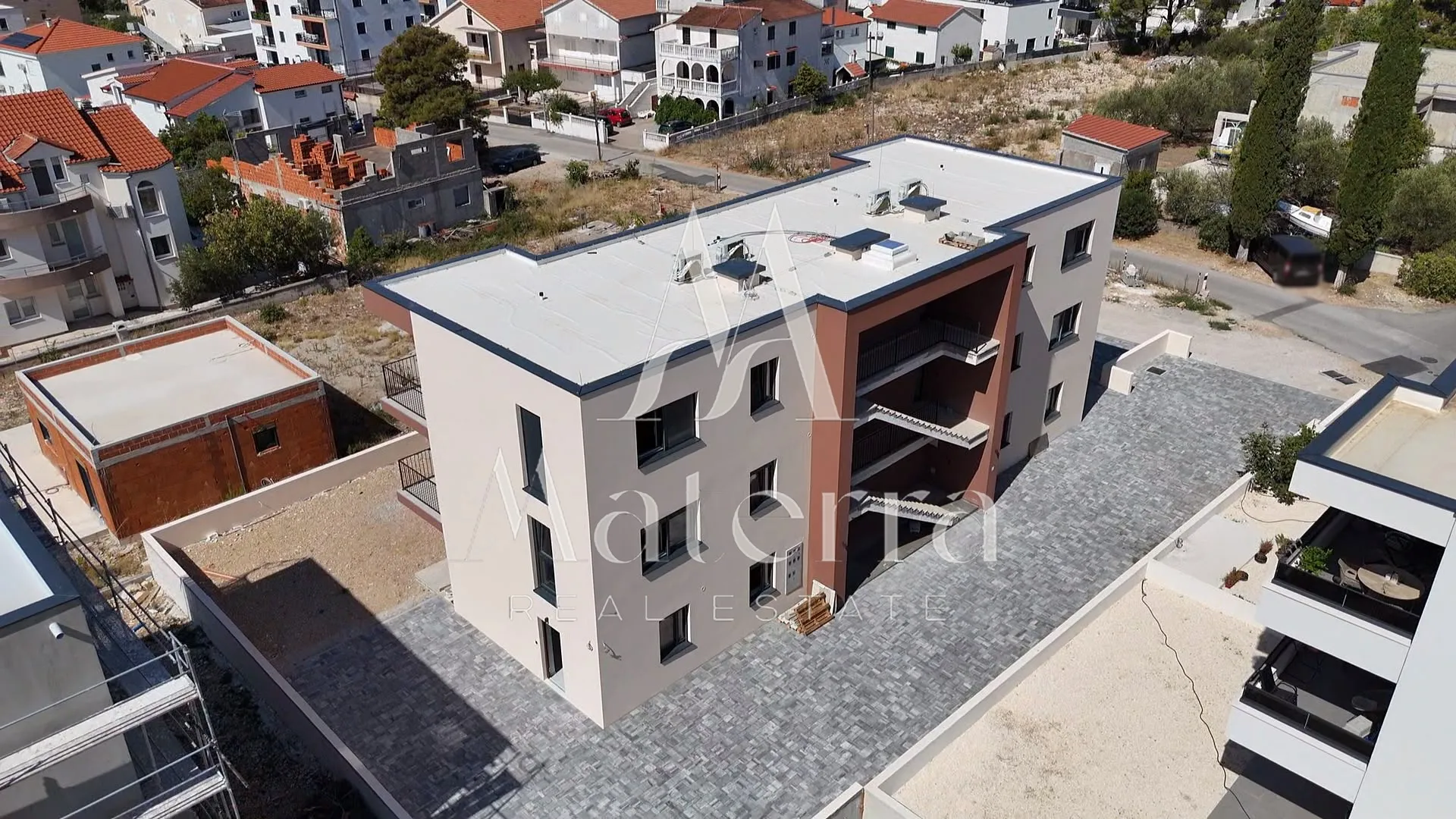 brodarica- novogradnja, stanovi od 67,42m2 - 79,37m2, - slika 2