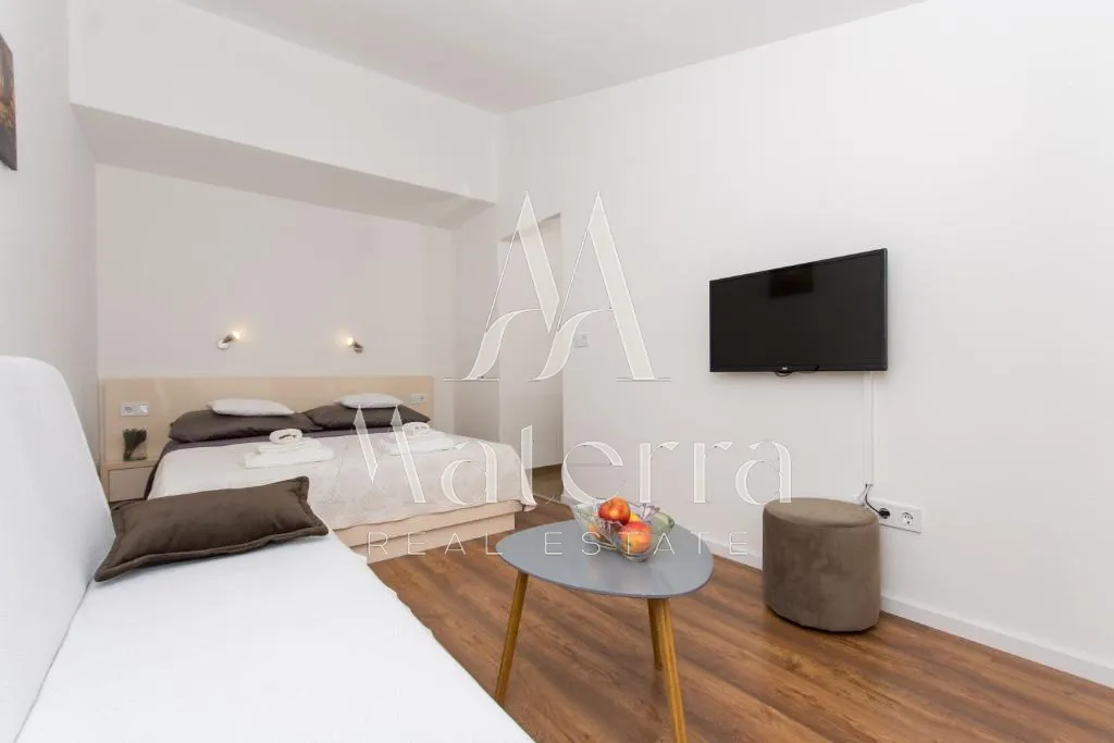 okrug gornji - apartmanska kuća - slika 11
