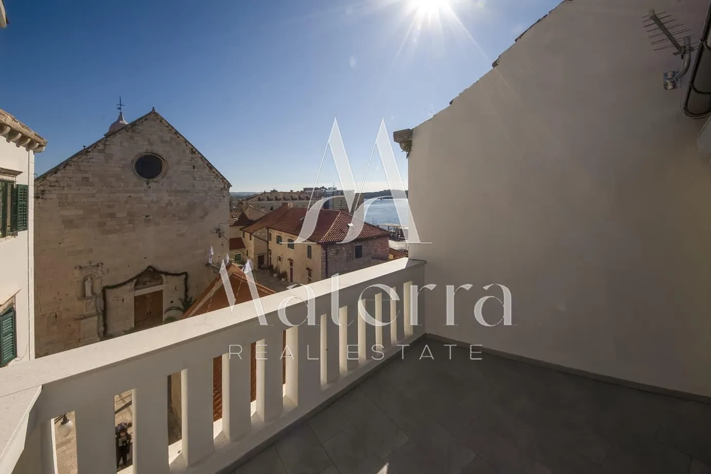 šibenik - renovirana kamena kuća, p = 120 m2 - slika 4