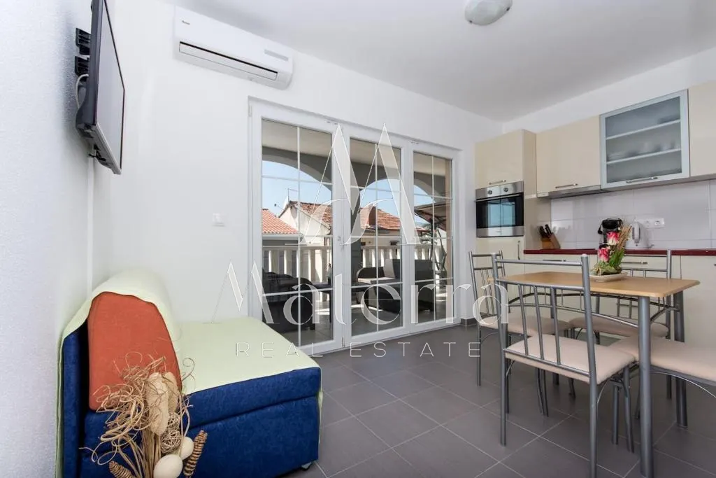 okrug gornji - apartmanska kuća - slika 31