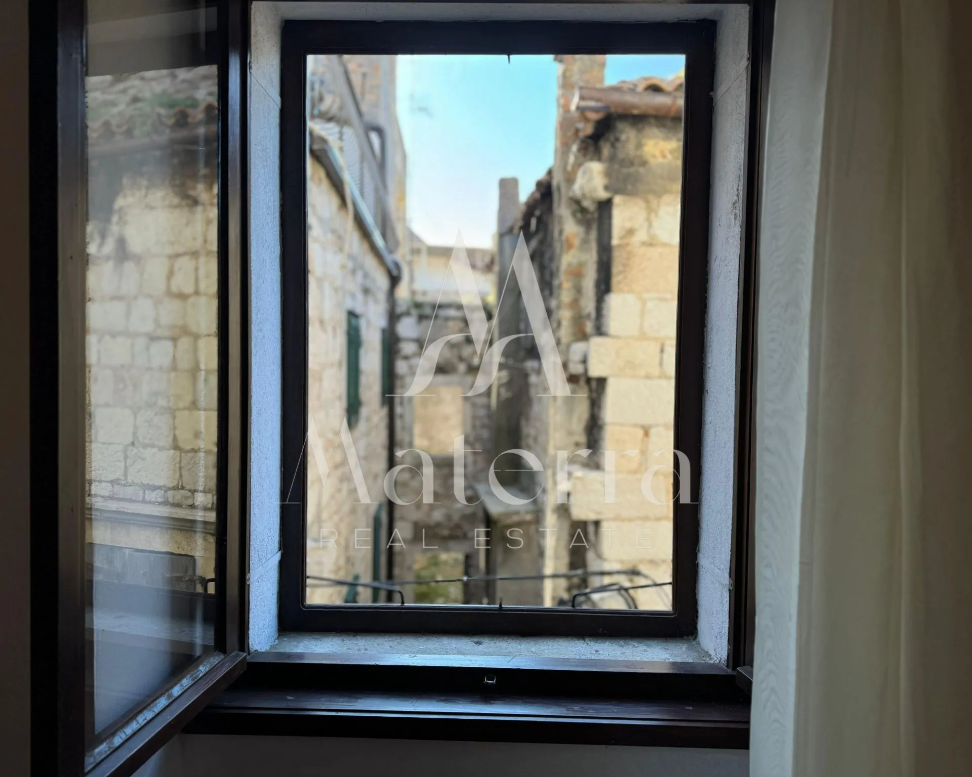 dvoetažni stan u centru šibenika/dolac – 95 m² - slika 13