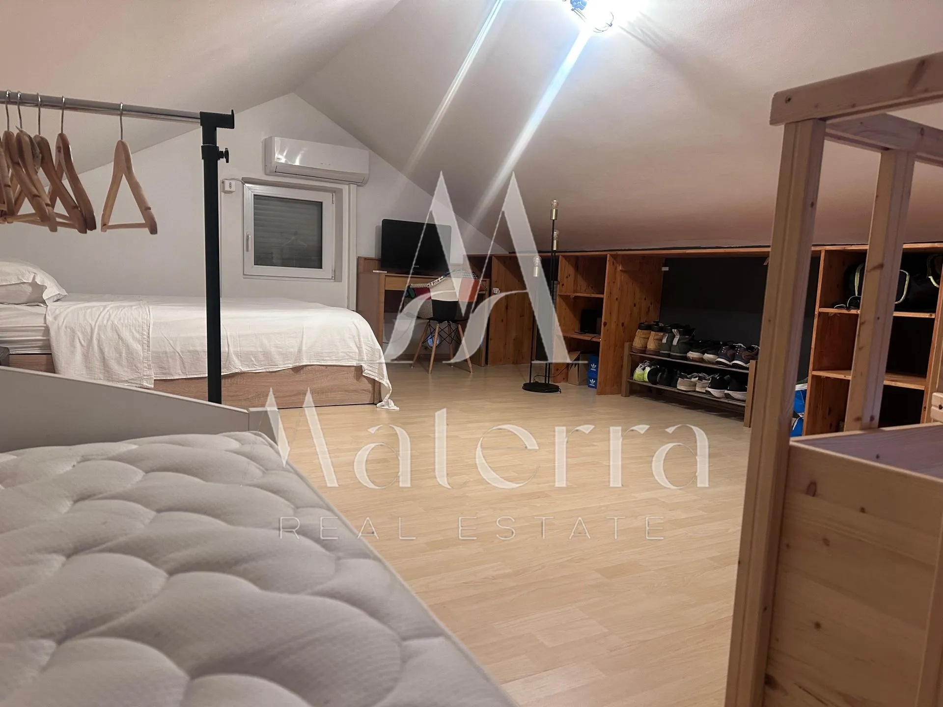 srima - dvosobni stan, prvi red do mora p =72.18 m2 - slika 11