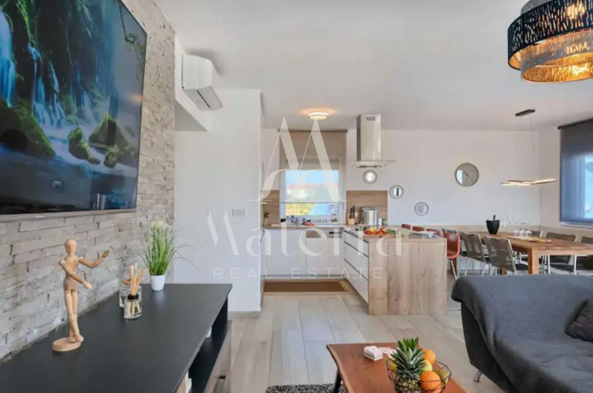 vodice - luksuzna vila sa bazenom, 4 spavaće sobe - slika 8