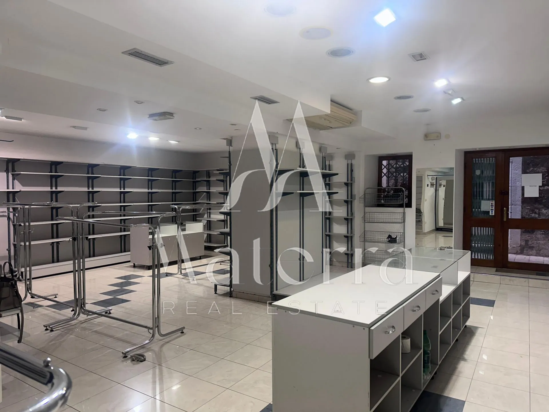 centar - šibenik, poslovni prostor p=78.14 m2 - slika 2