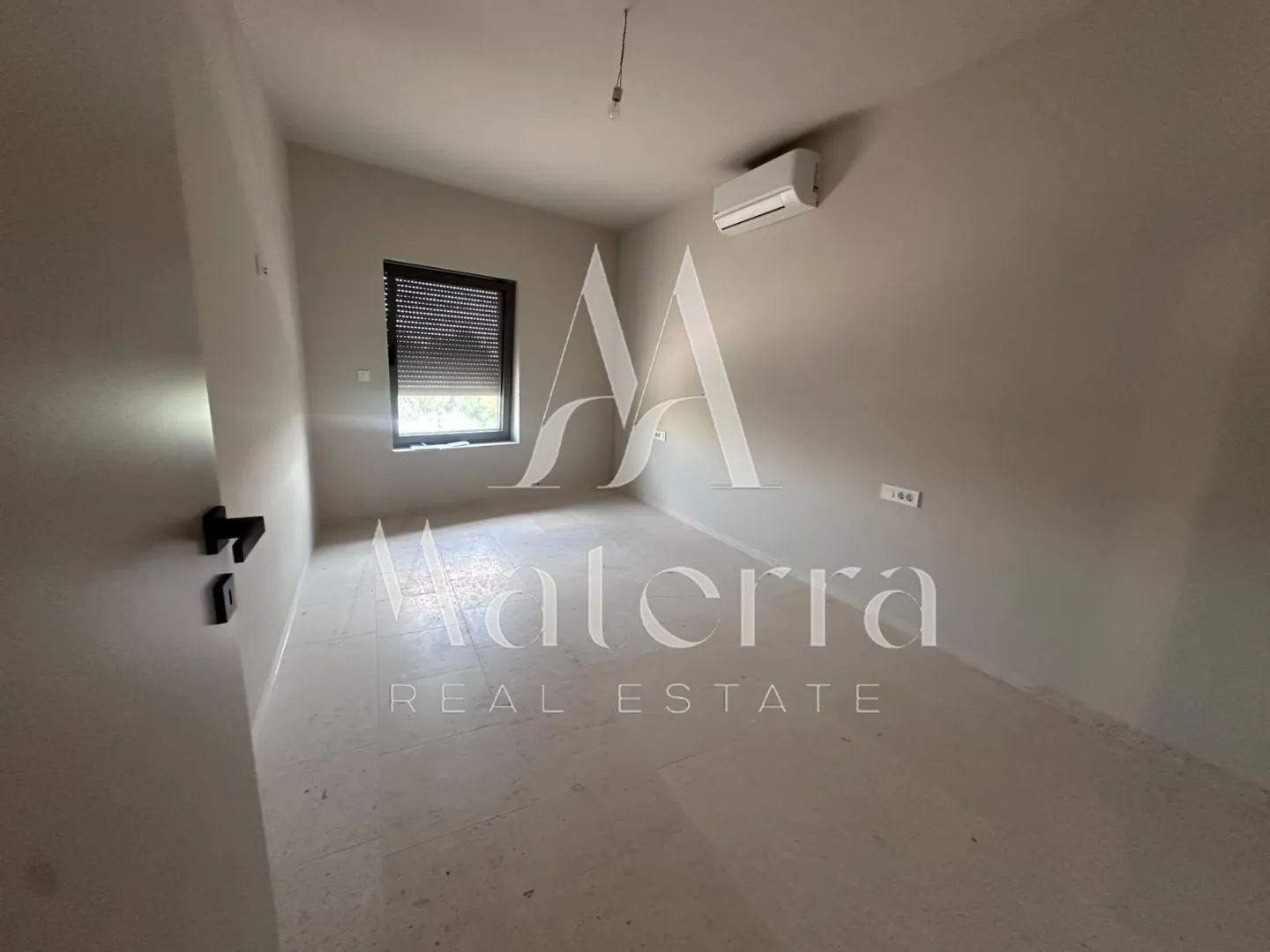 vodice, novogradnja stan s7 prvi kat, p=125,48 m² - slika 13
