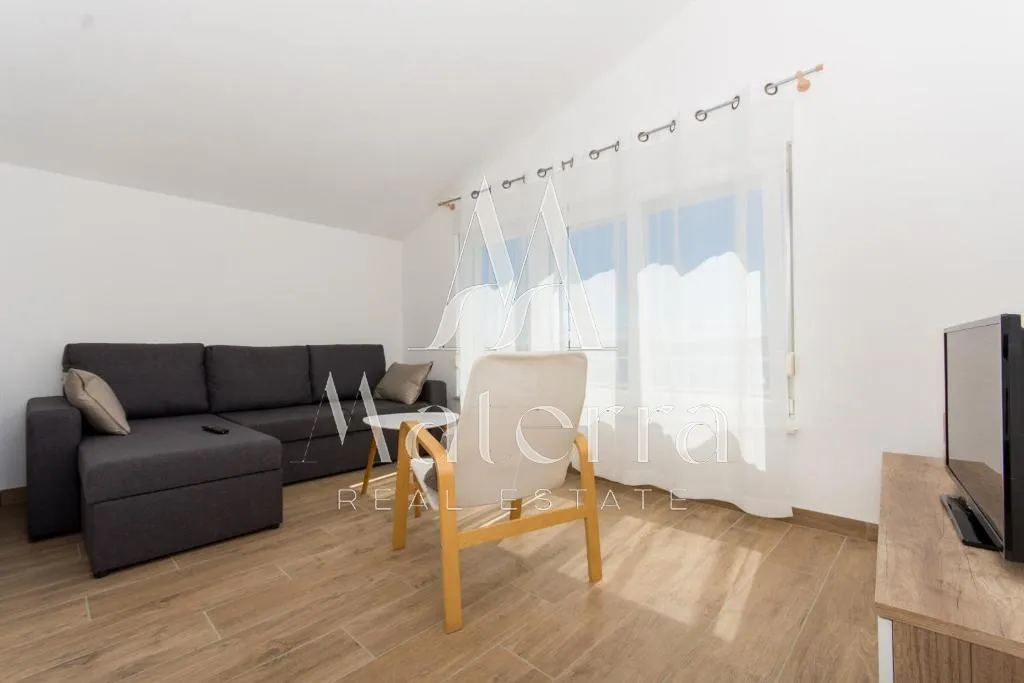 okrug gornji - apartmanska kuća - slika 20