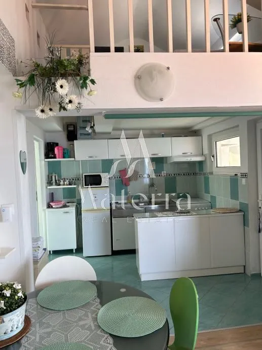 primošten- četverosoban stan sa vrhunskim pogledom p=108,35m² - slika 4