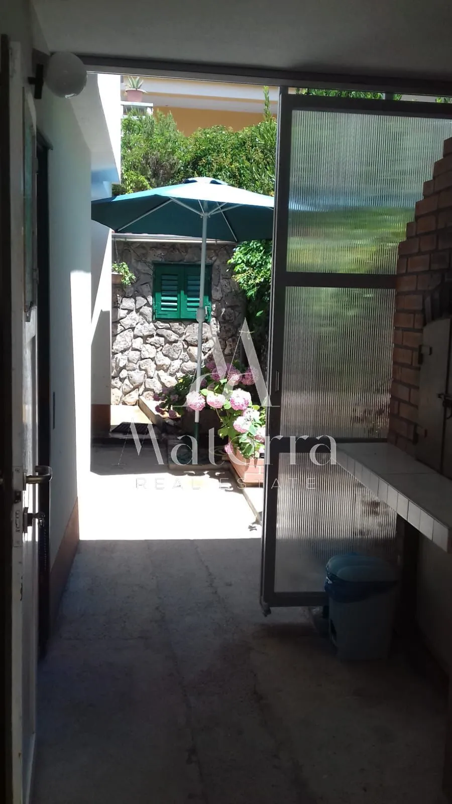 jadrija - vikendica sa 2 stana, p=71 m² - slika 4