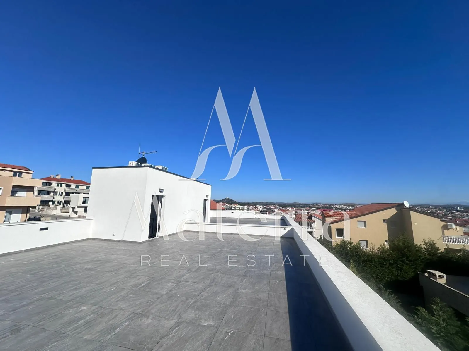 vodice - 2-soban stan, pogled na more, terasa, s3 - slika 11