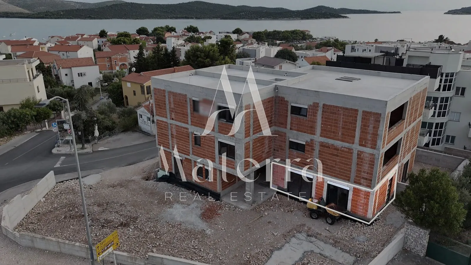 žaborić - 1-sobni apartman, prizemlje, veliko dvorište, p1 - slika 3