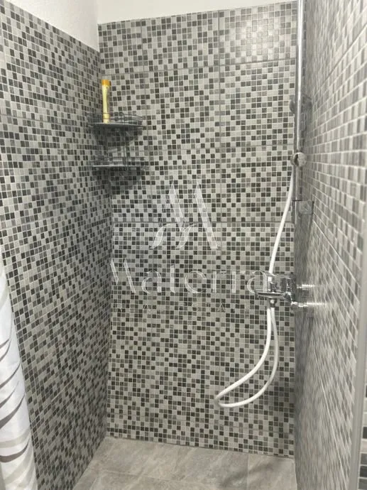 primošten- četverosoban stan sa vrhunskim pogledom p=108,35m² - slika 8