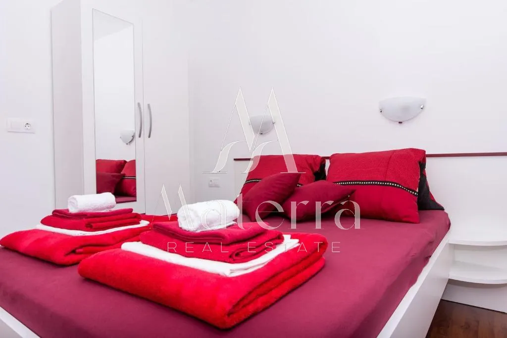okrug gornji - apartmanska kuća - slika 28