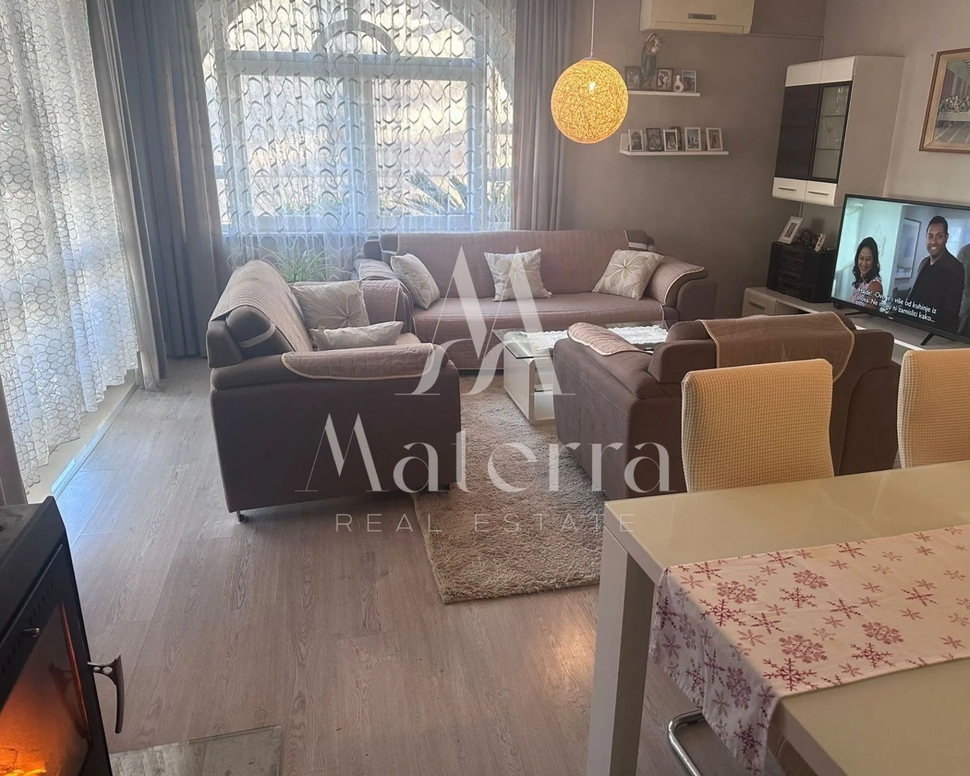 prekrasna vila sa 6 apartmana nadomak mora - slika 6
