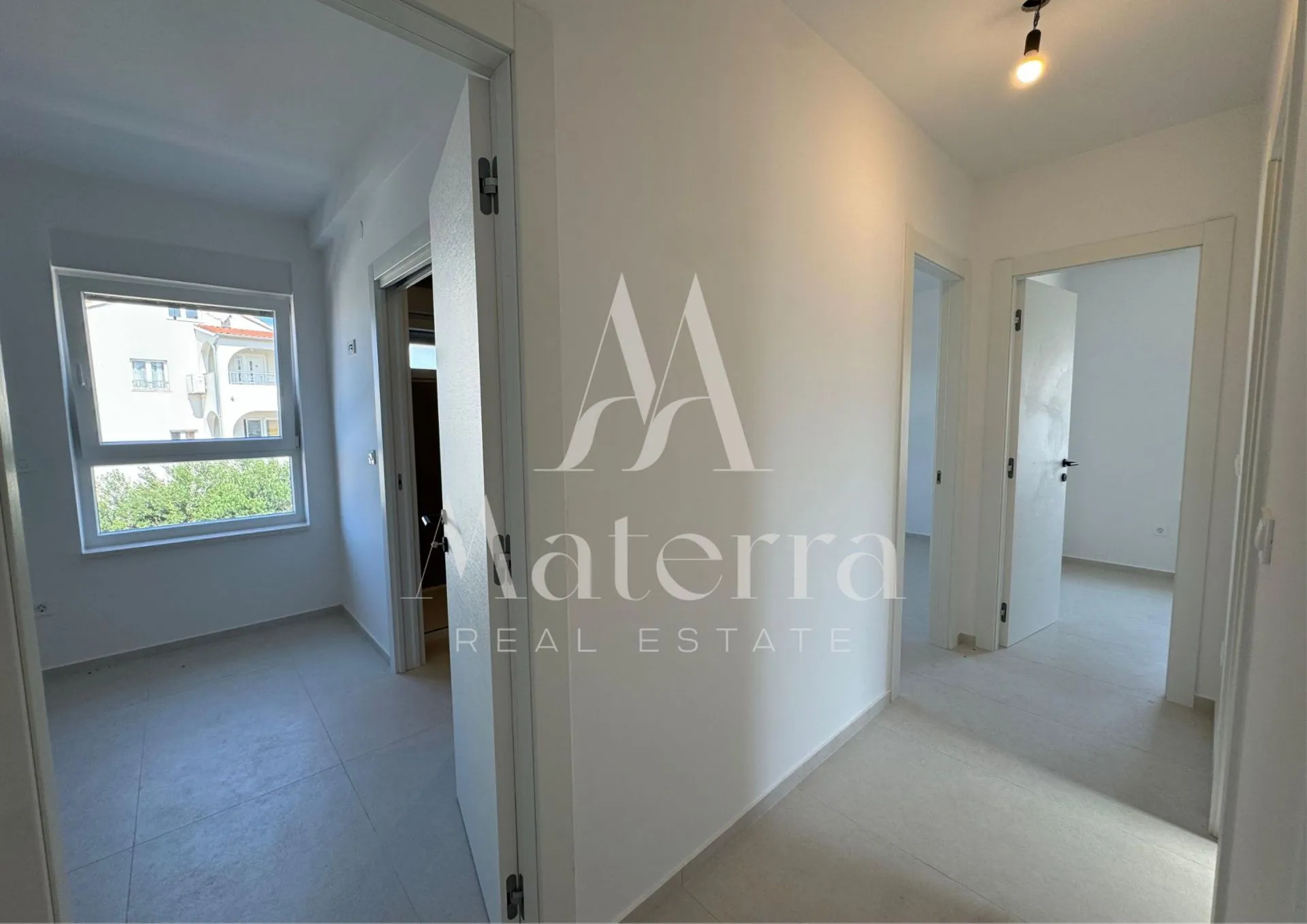 vodice/ 89,42 m2 trosobni stan u novogradnji - slika 7