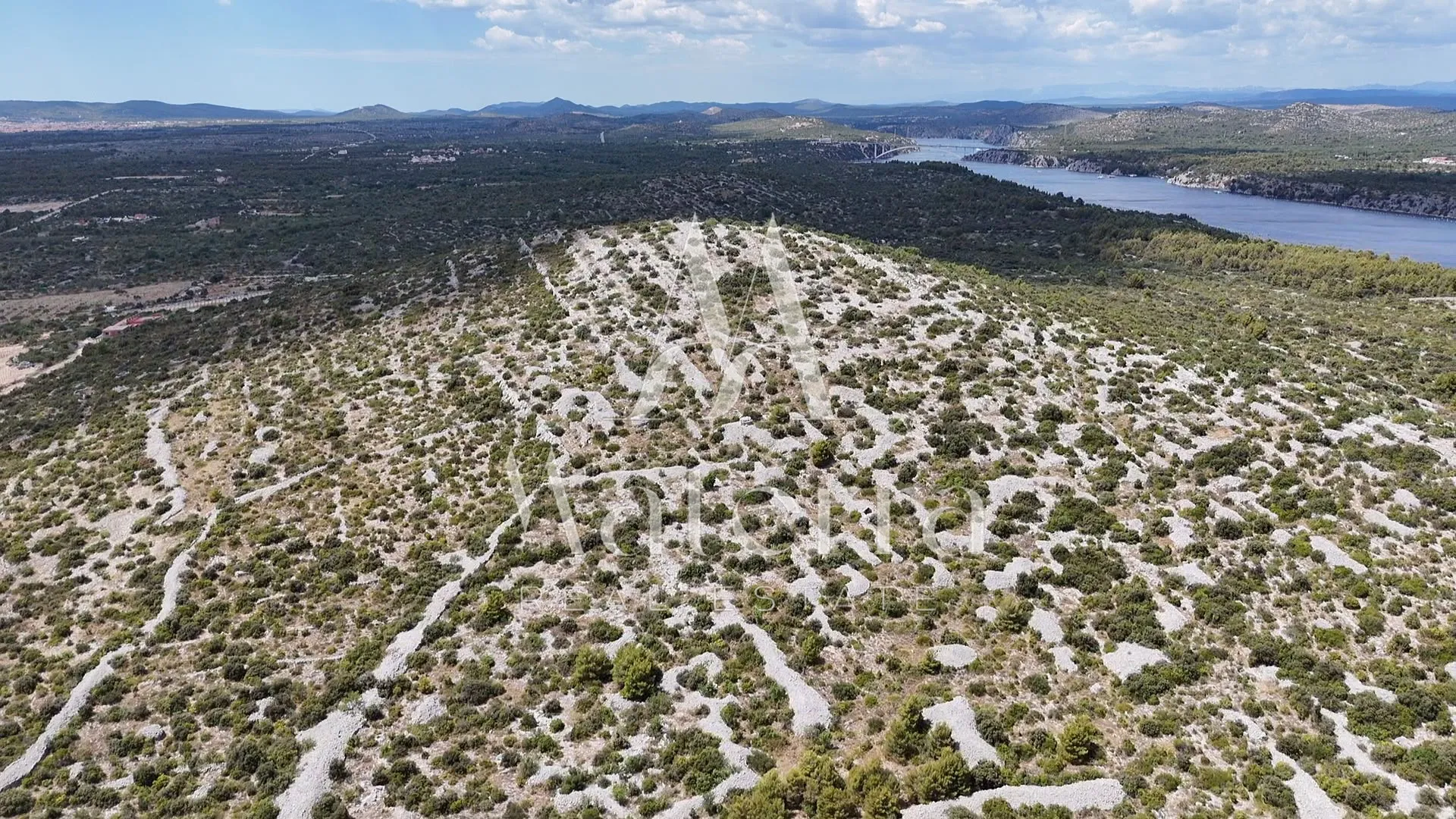 martinska - poljoprivredno zemljište, 400 m od mora - slika 2