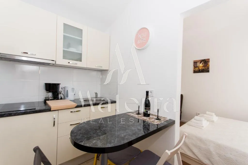 okrug gornji - apartmanska kuća - slika 8