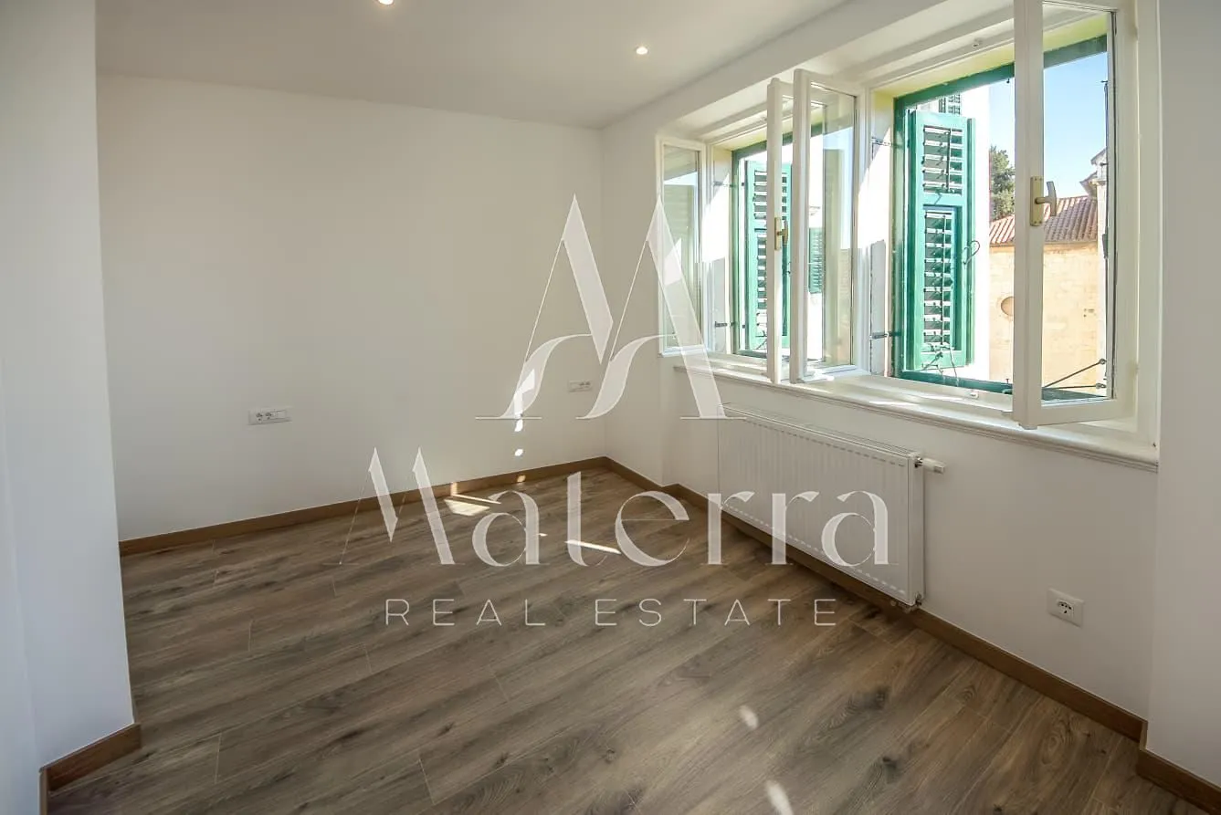 šibenik - renovirana kamena kuća, p = 120 m2 - slika 14