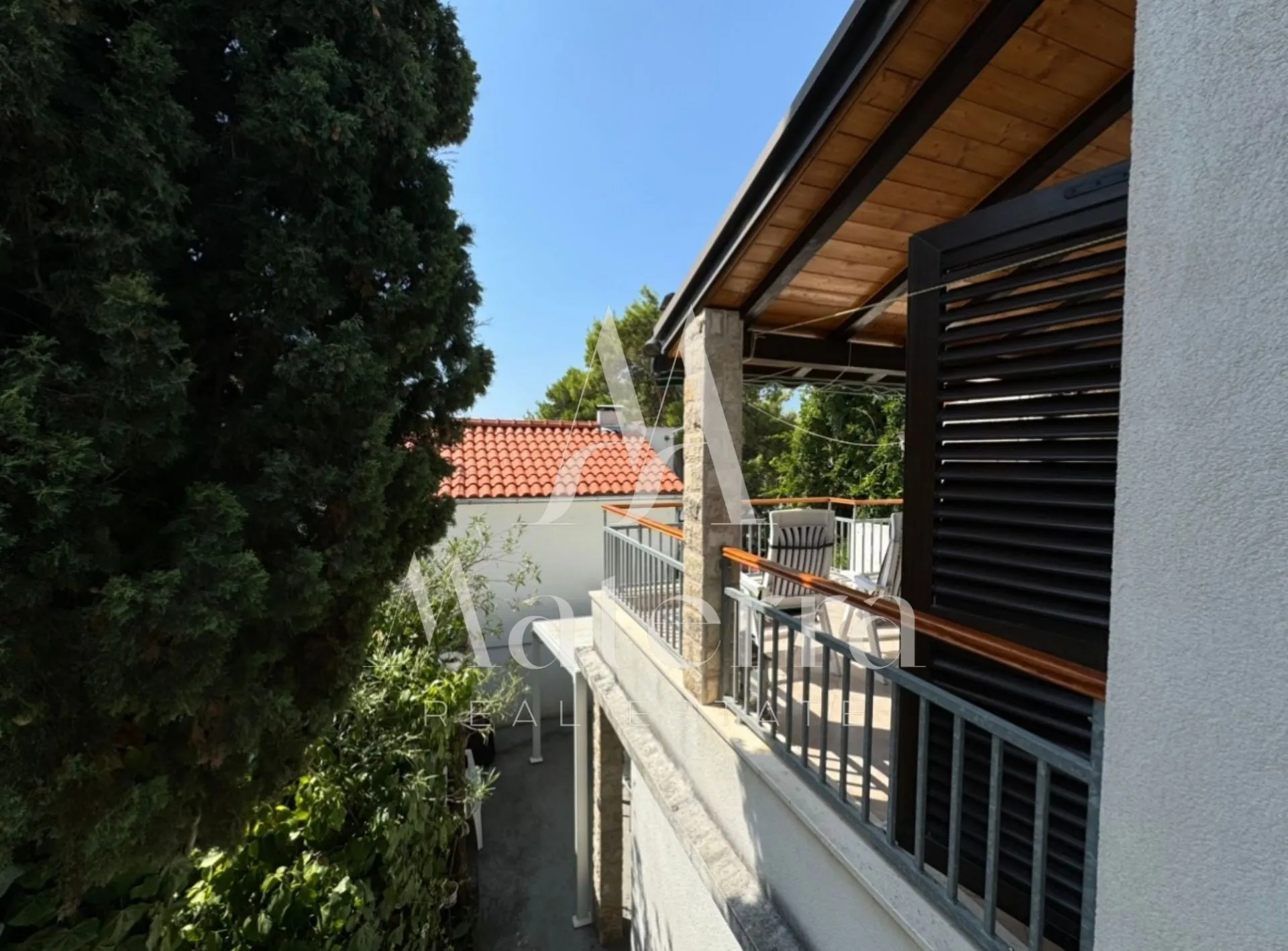 jadrija, kuća 40m od mora, 2 stambene jedinice, rijetkost na tržištu - slika 15
