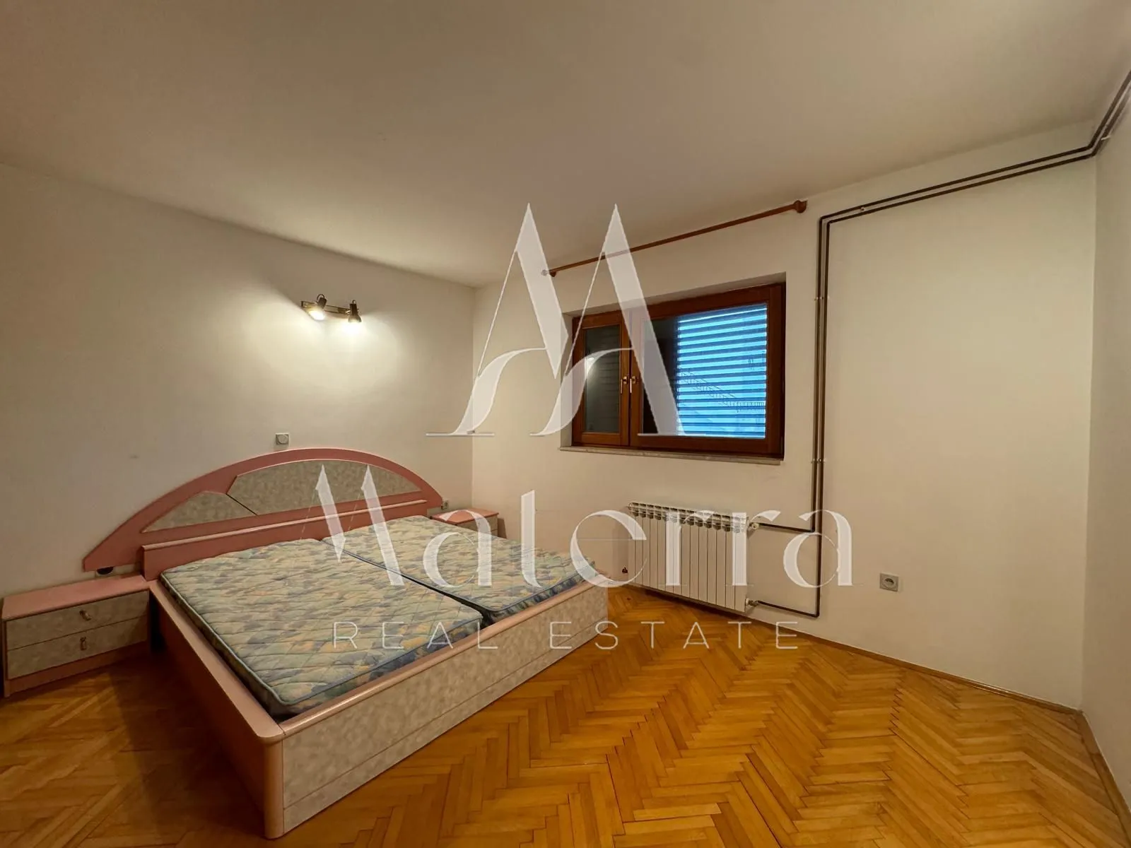 podstrana - trosoban stan, velika terasa p = 130 m2 - slika 10