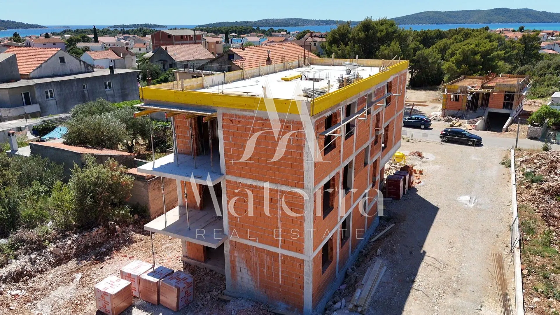 brodarica - 2-sobni stan, drugi kat, 300 m od mora, s3 - slika 7