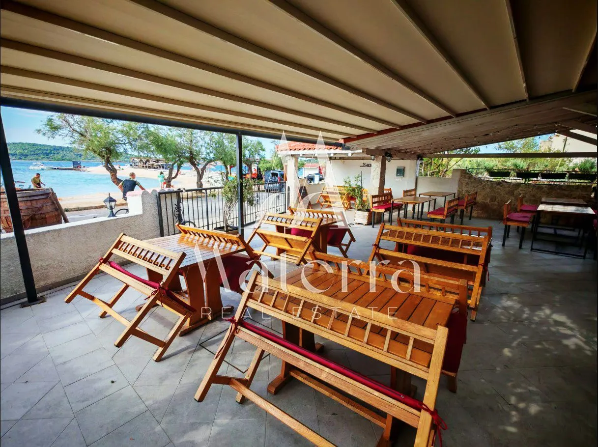 srima - uhodan restoran p =554 m² - slika 2