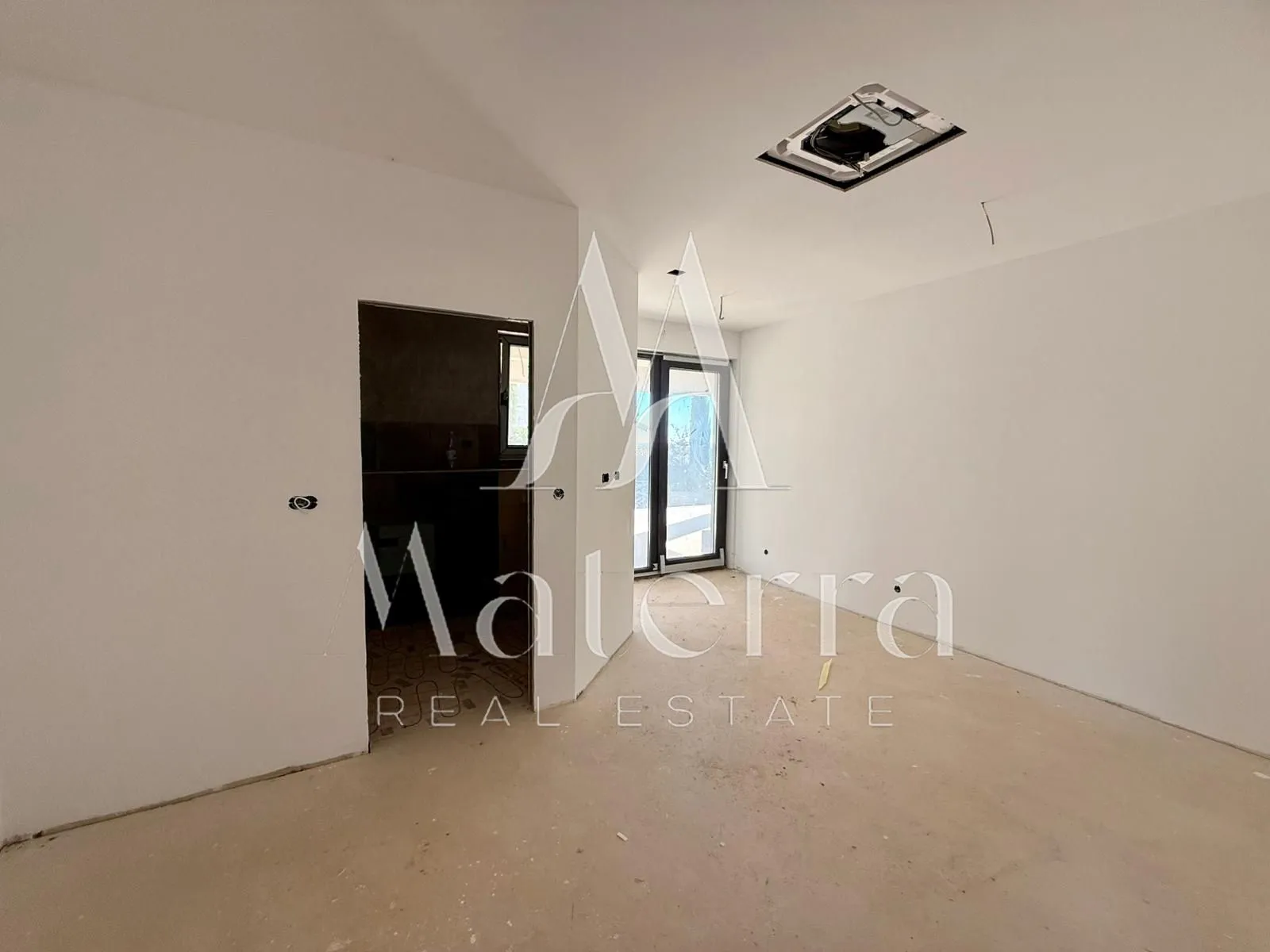 prilika!, vila sa bazenom i pogledom na primošten p = 243,21 m2 - slika 17