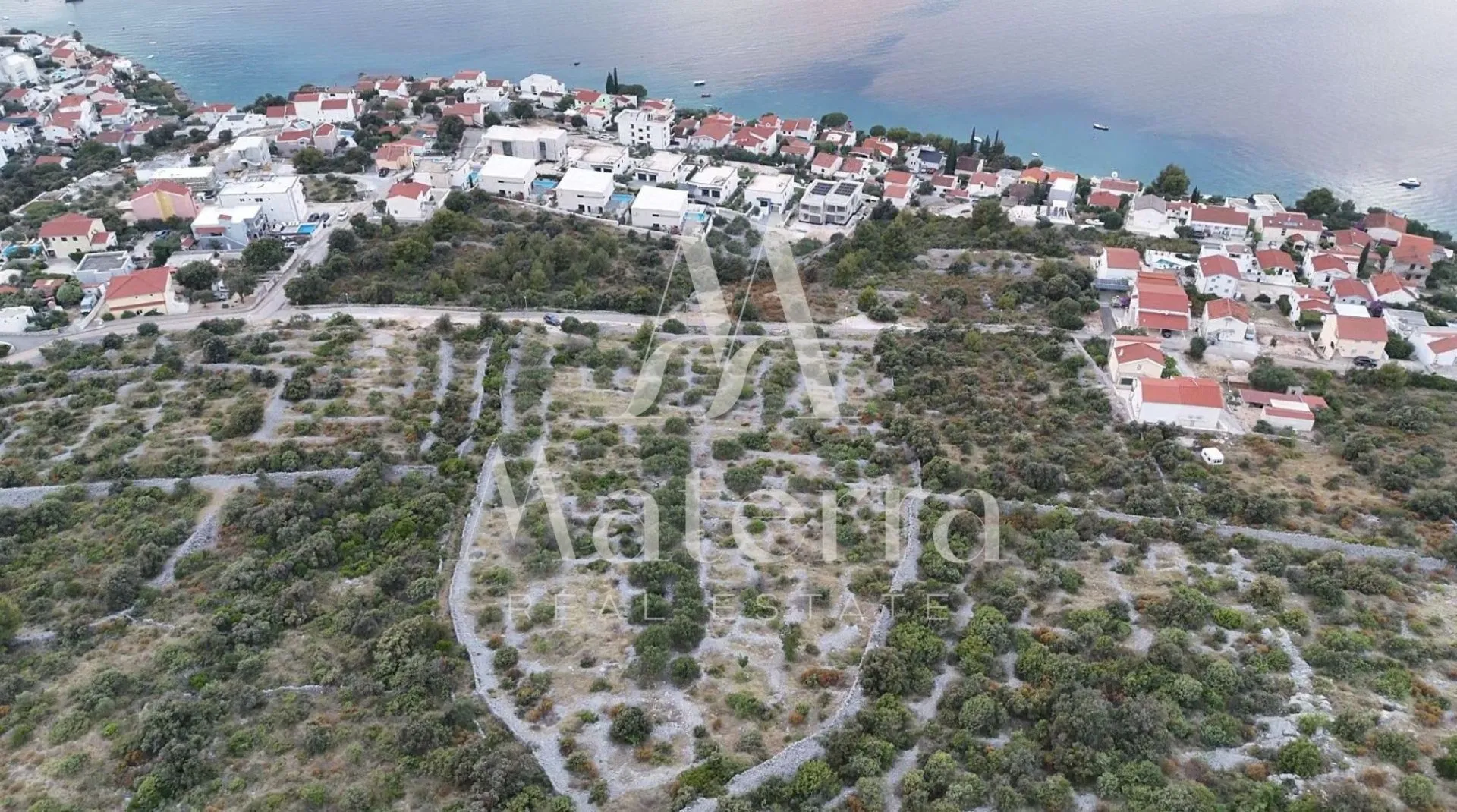 građevinsko zemljište sa pogledom na more, p=8262m2 - slika 4