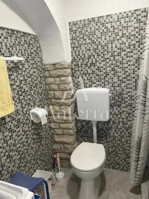 primošten- četverosoban stan sa vrhunskim pogledom p=108,35m² - slika 7