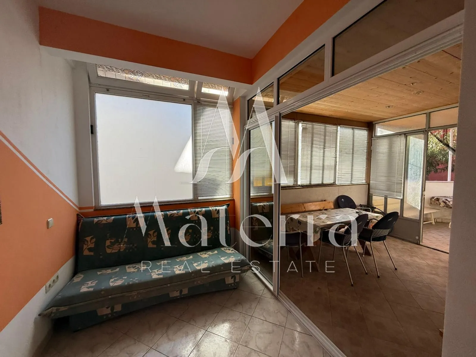 vodice - dva stana u prizemlju p = 106.92 m2 - slika 6