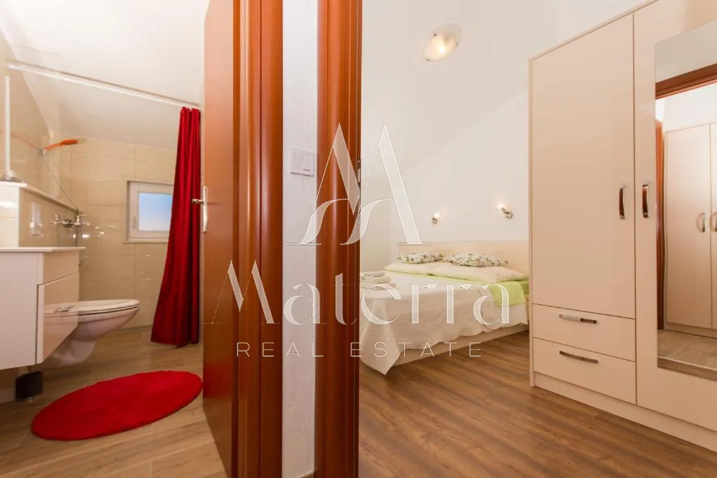 okrug gornji - apartmanska kuća - slika 22