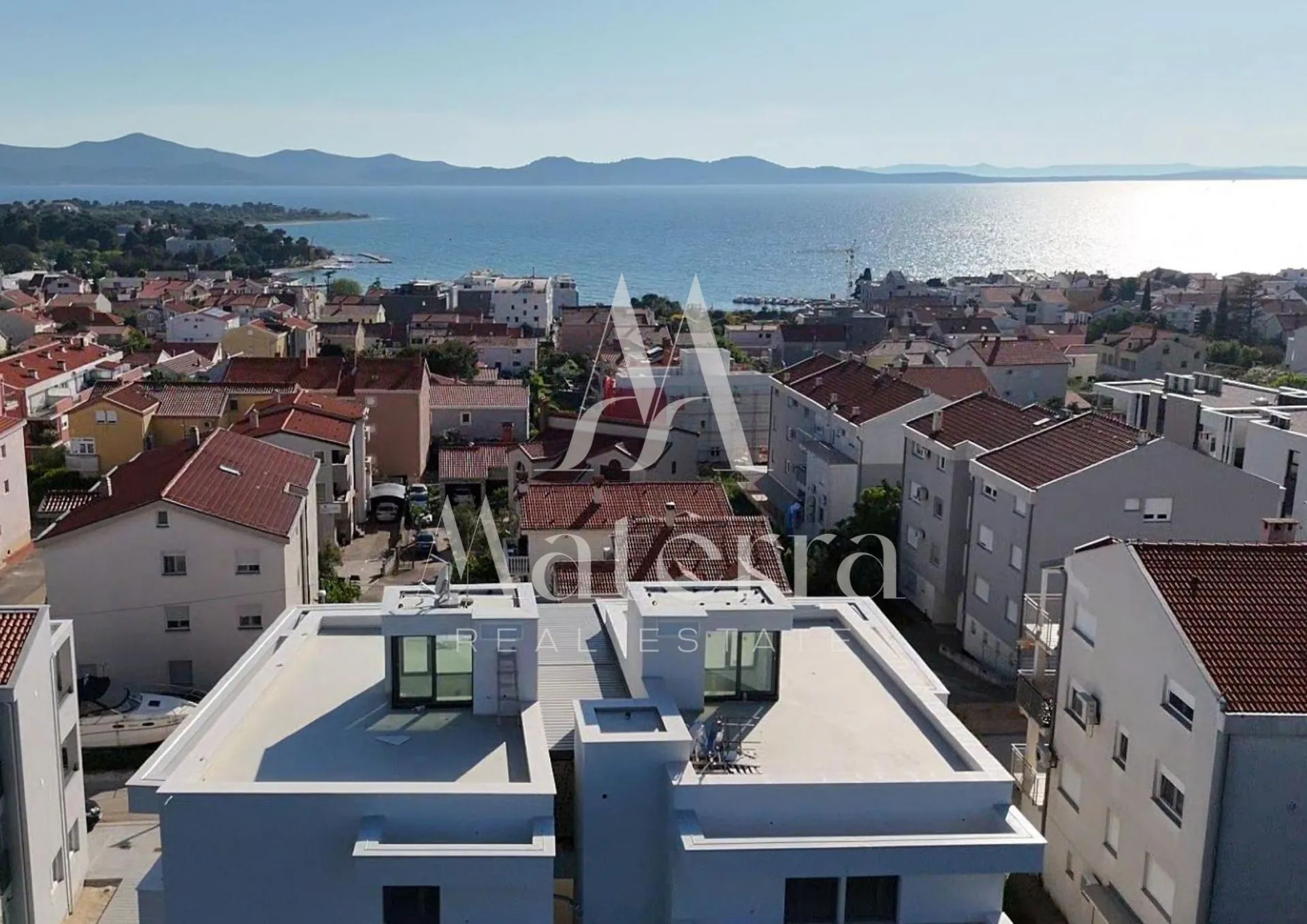 zadar, lux 3-soban stan (s1) u prizemlju, p=125,27 - slika 2