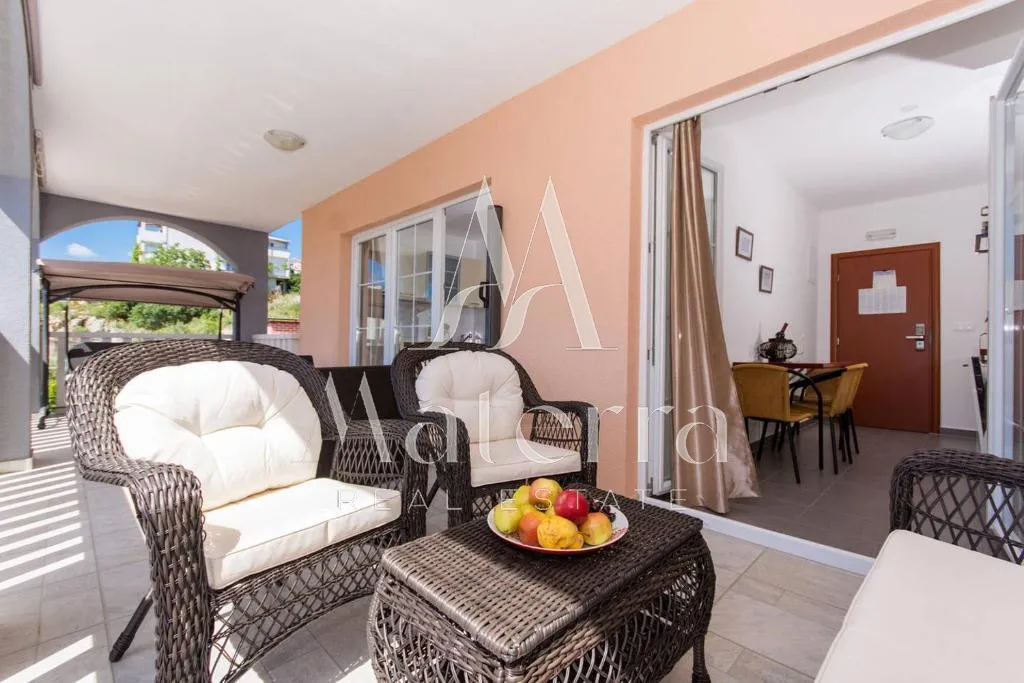 okrug gornji - apartmanska kuća - slika 30